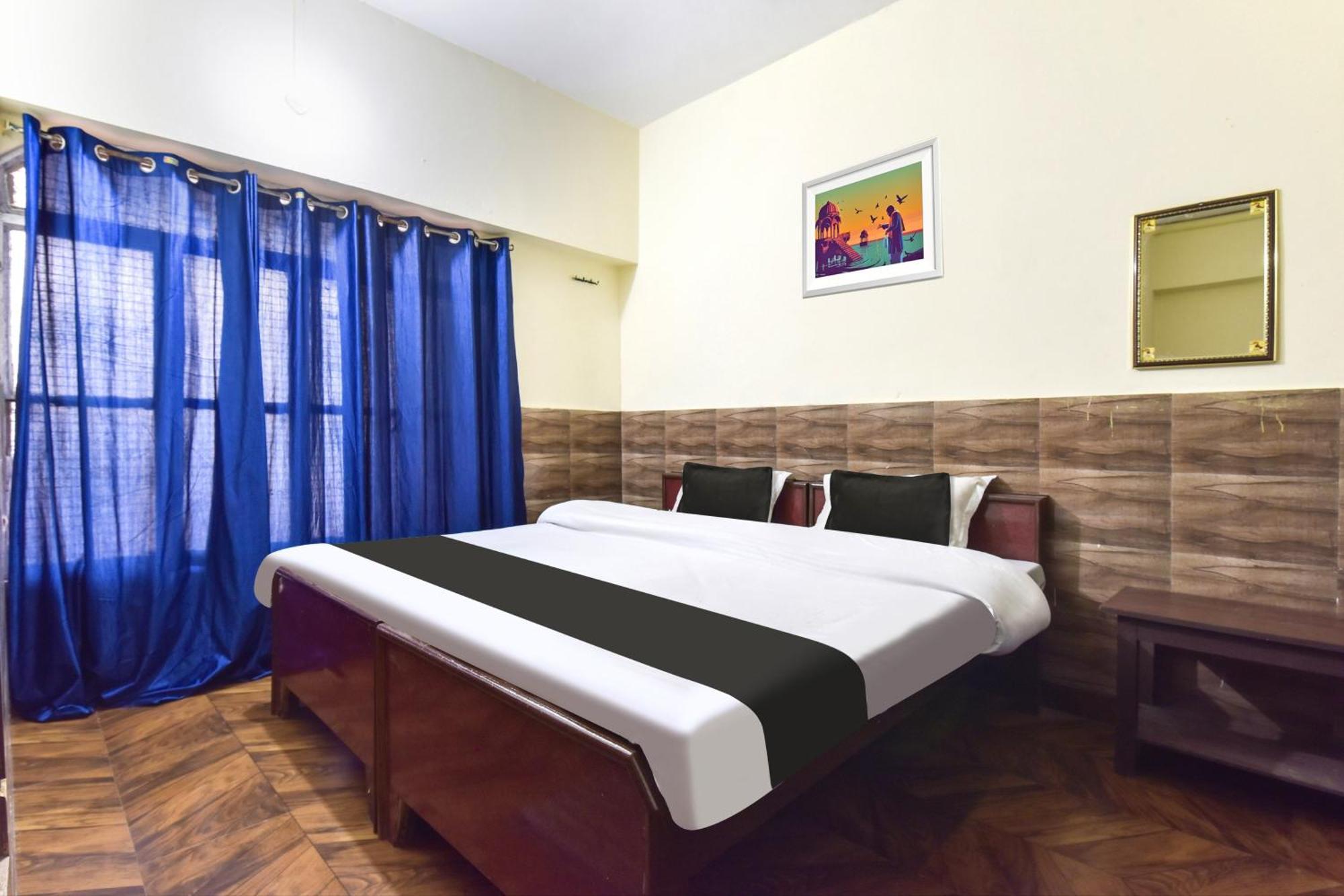 Hotel O Jk Laxmi Karnaprayāg Exteriér fotografie