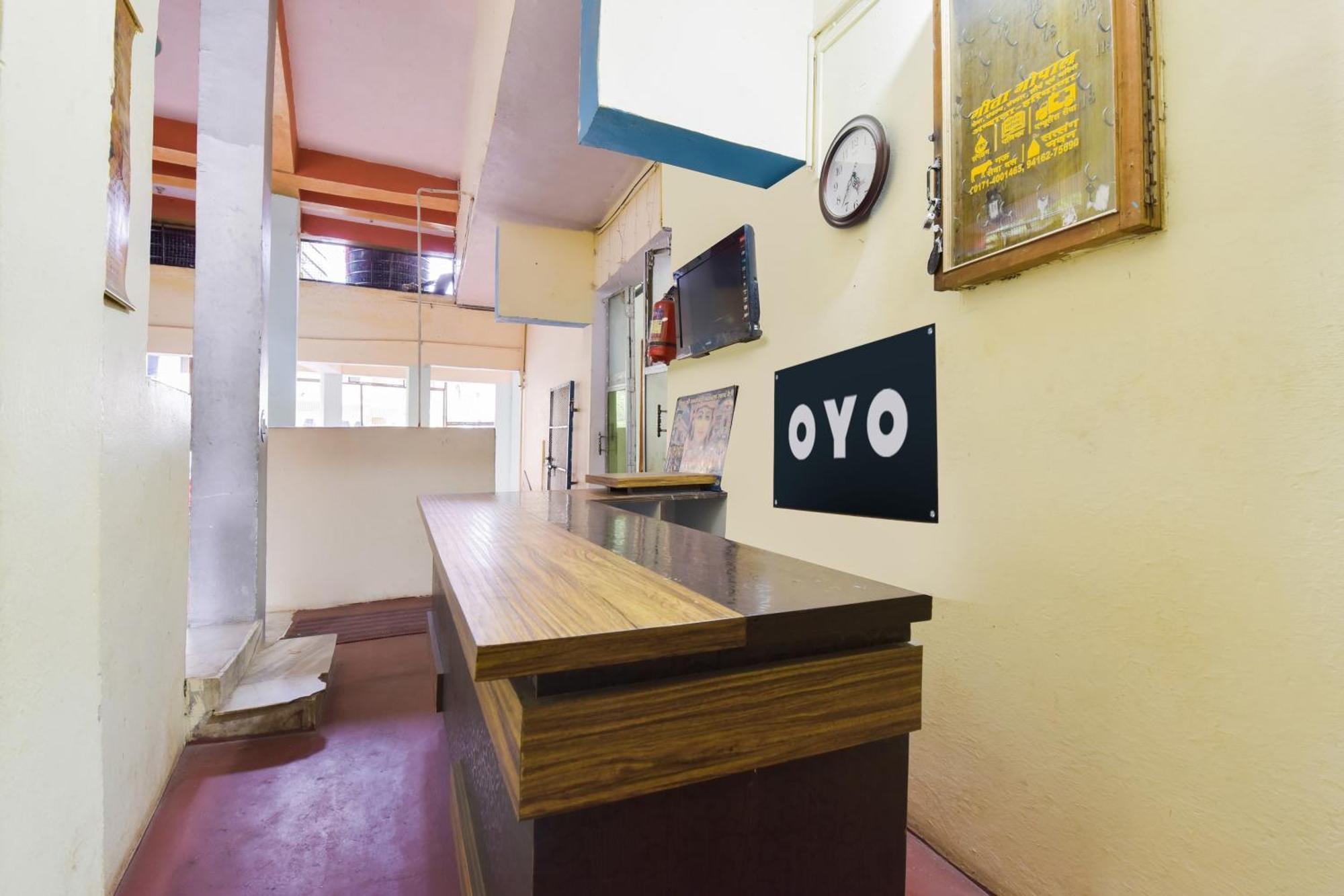 Hotel O Jk Laxmi Karnaprayāg Exteriér fotografie